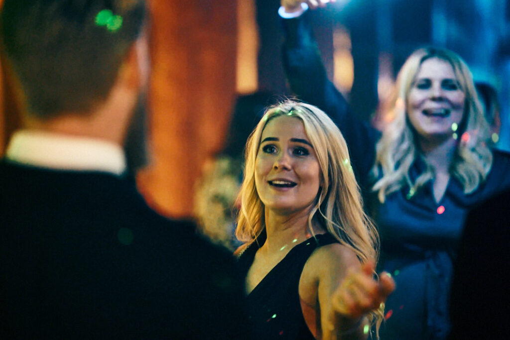 brollop-pa-carlshalls-gard-stockholm-brollopsfotograf-stockholm-sormland