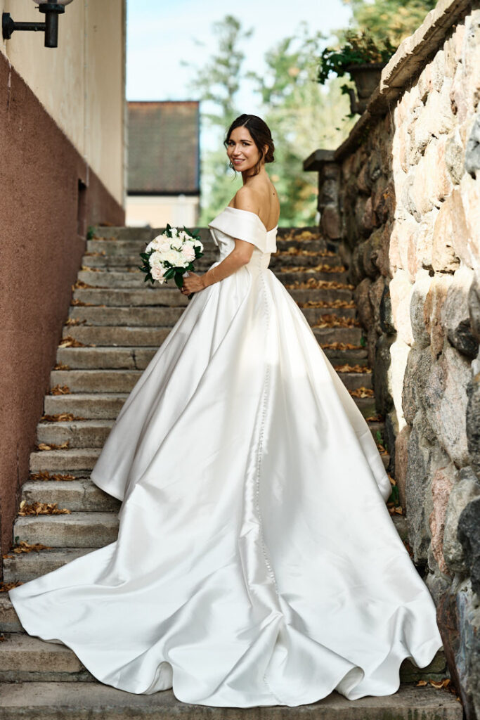 september-brollop-soderuna-fotograf-stockholm-sormland-capra-pedersen