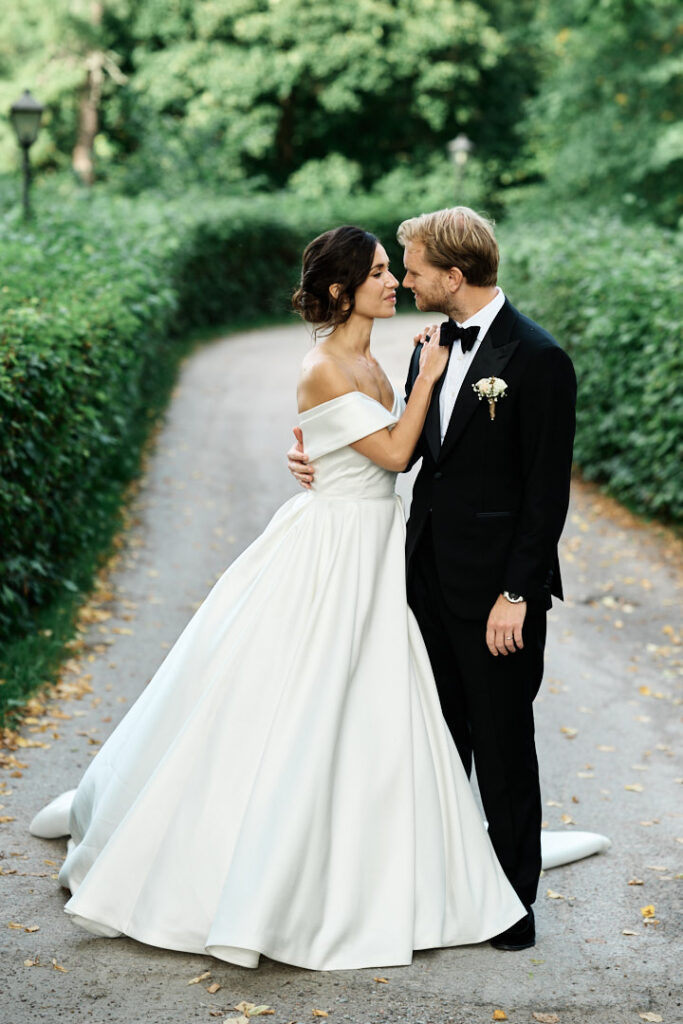 september-brollop-soderuna-fotograf-stockholm-sormland-capra-pedersen