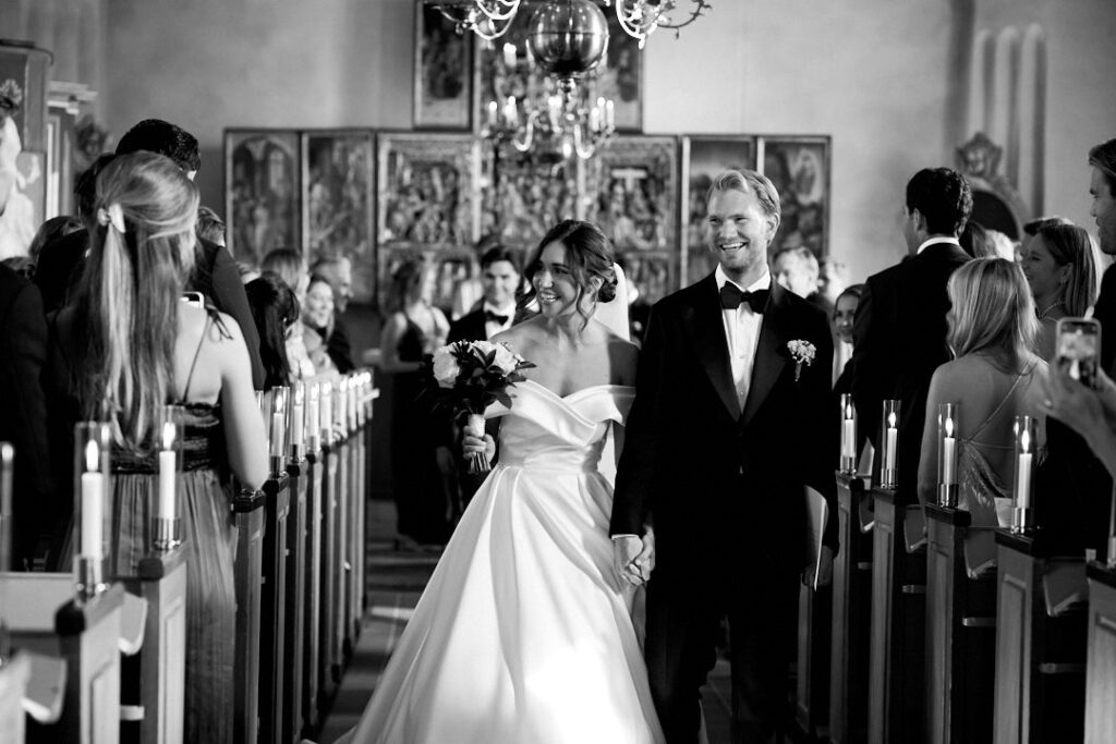 september-brollop-soderuna-fotograf-stockholm-sormland-capra-pedersen